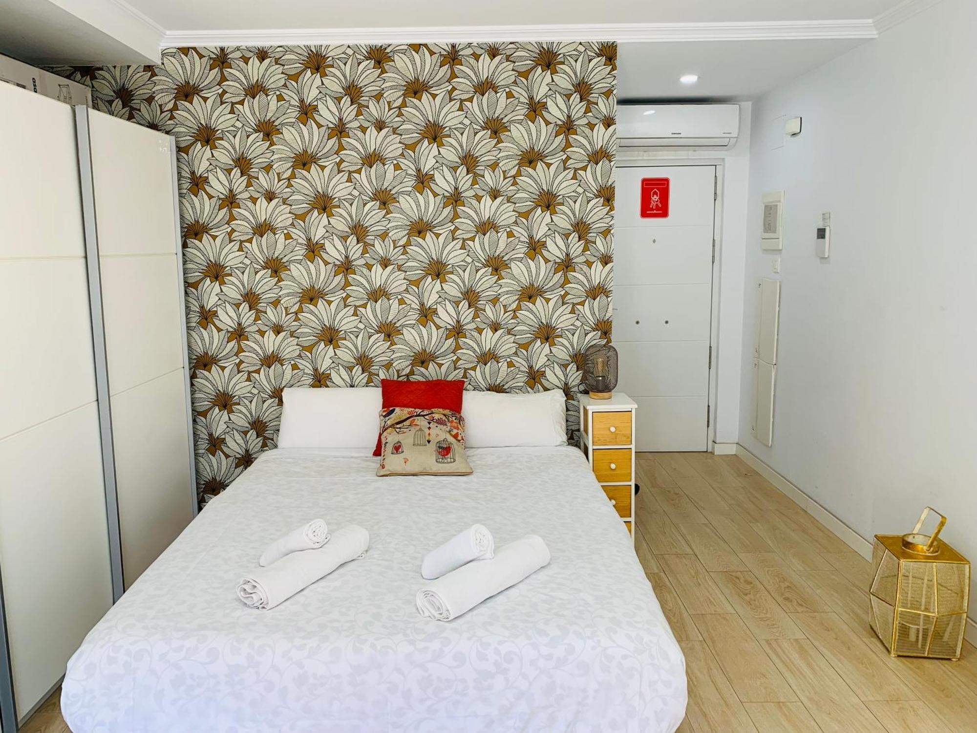 Apartamentos Sol Y Luz El Campello Luaran gambar